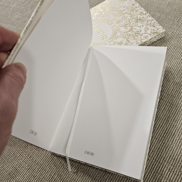 NIB Dior Elegant Gold and White Notebook In Box - Picture 7 of 9